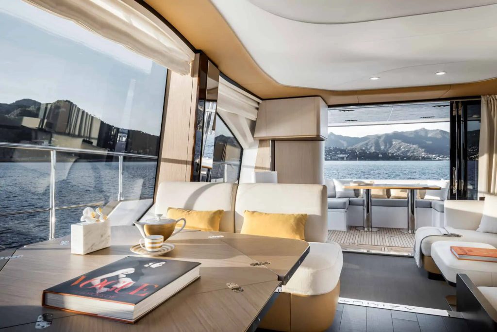 Azimut Fly 60 — Interior design