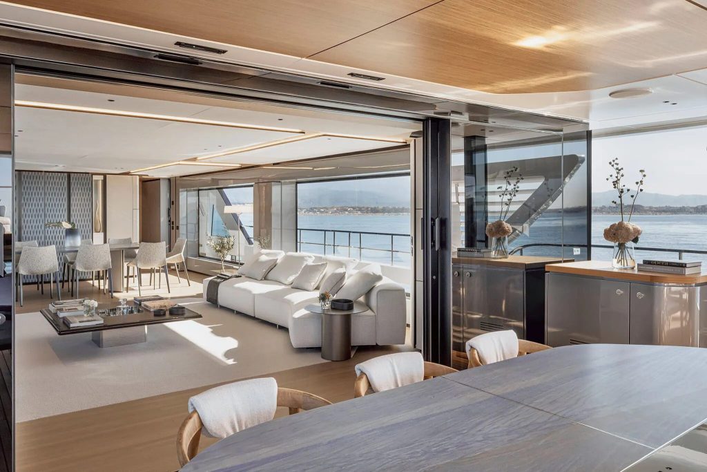 Azimut Grande 44M