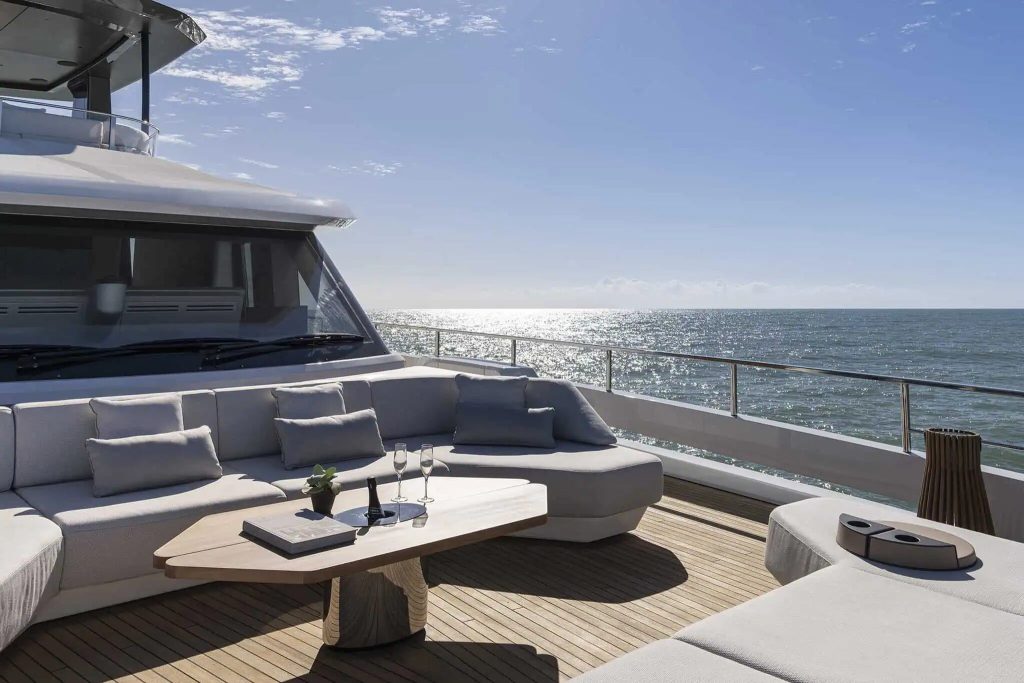 Azimut Grande 36M