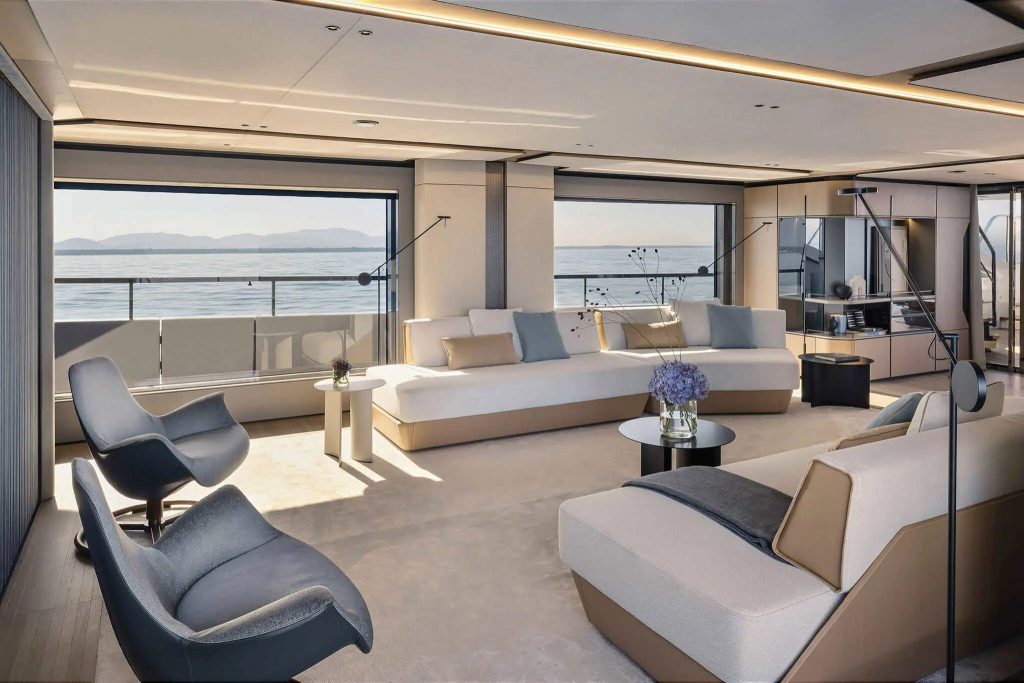 Azimut Grande Trideck