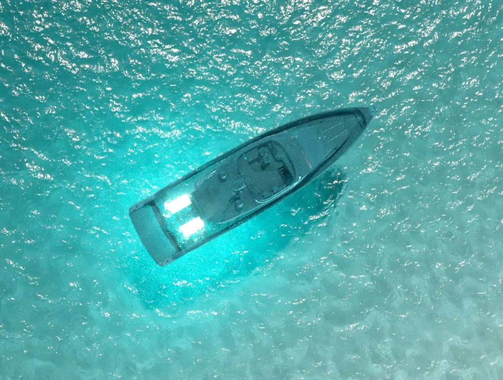 Azimut Seadeck 7 — A green heart