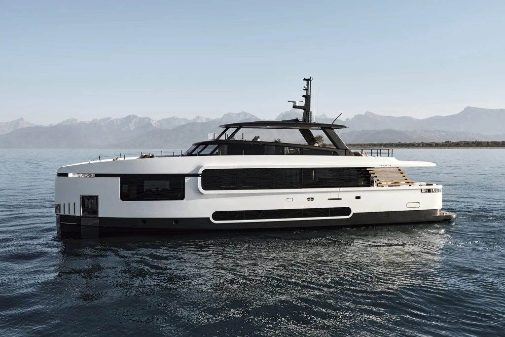 Azimut Magellano 27M