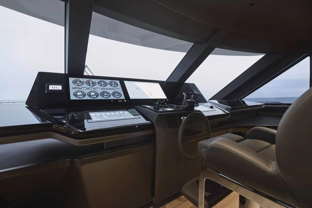 Azimut Grande Trideck