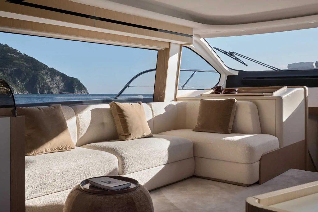 Azimut Fly 62