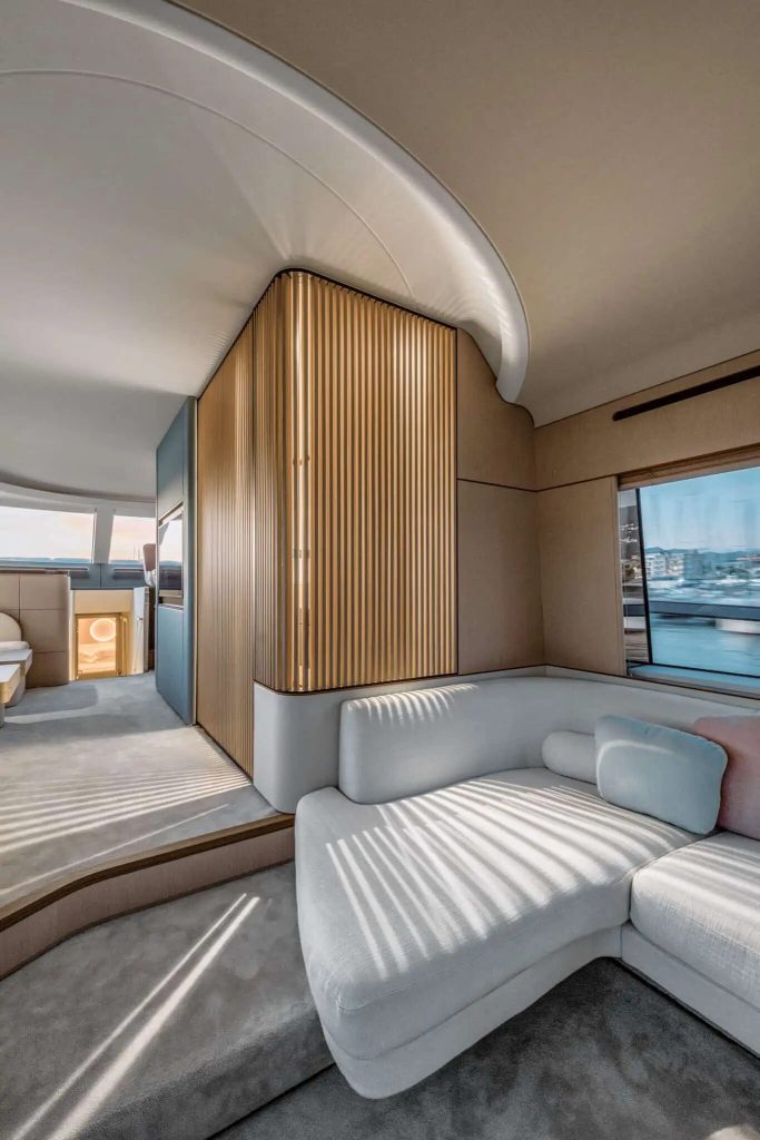 Azimut Fly 68