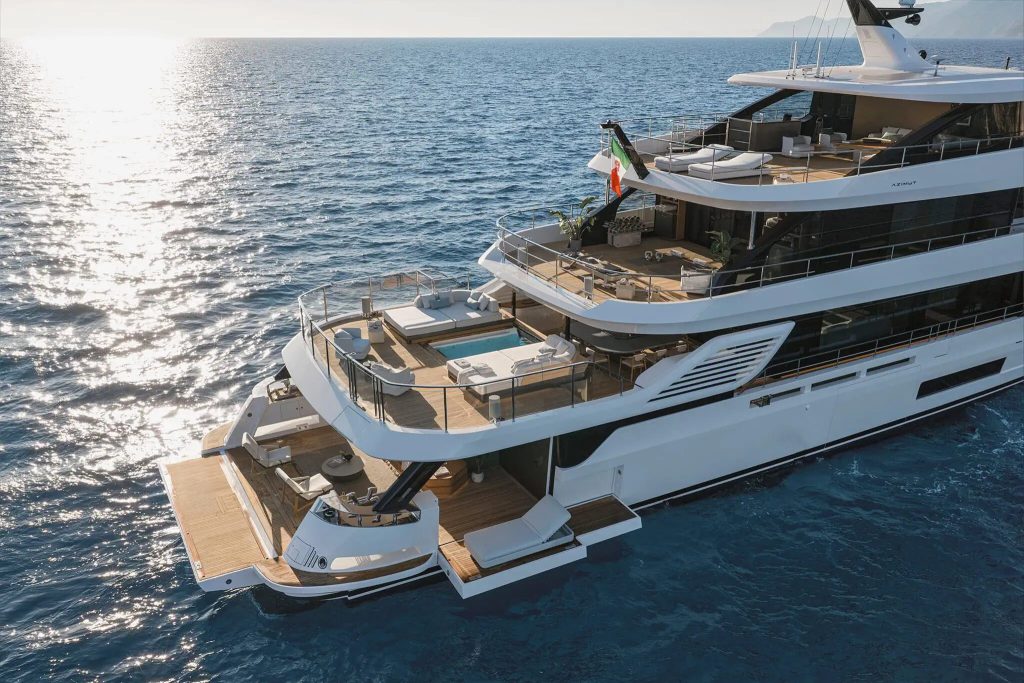 Azimut Grande 44M