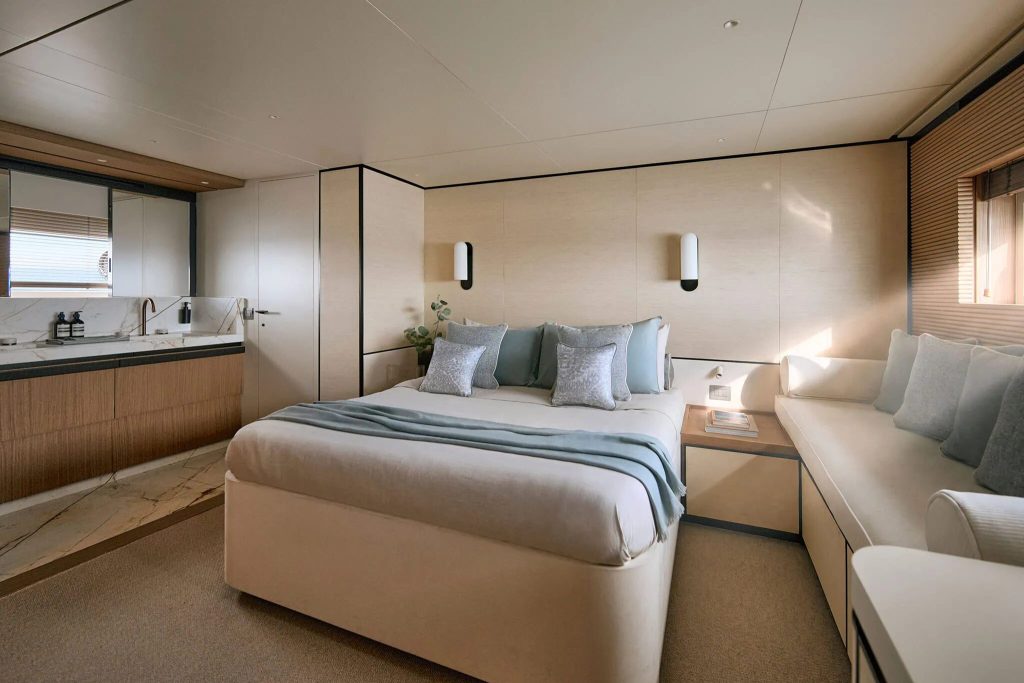 Azimut Seadeck 9