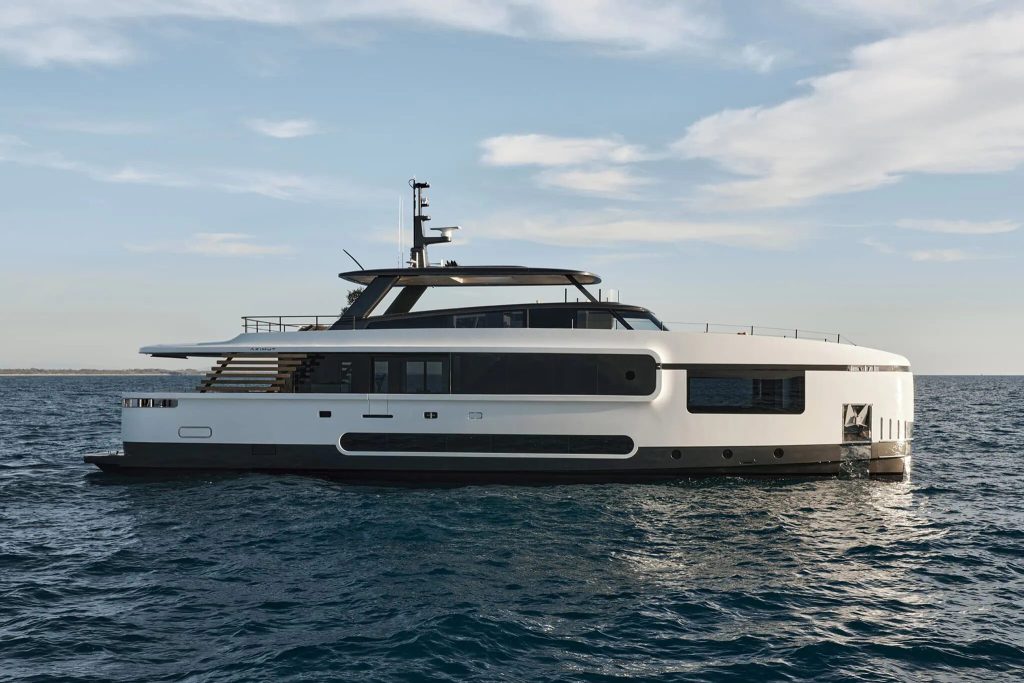 Azimut Magellano 27M