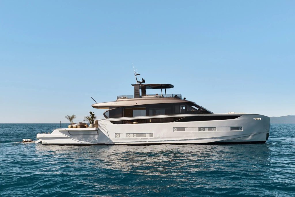 Azimut Seadeck 9 exterior view