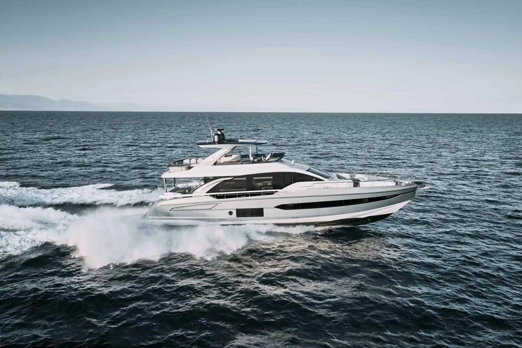 Azimut Fly 78 — Exterior design