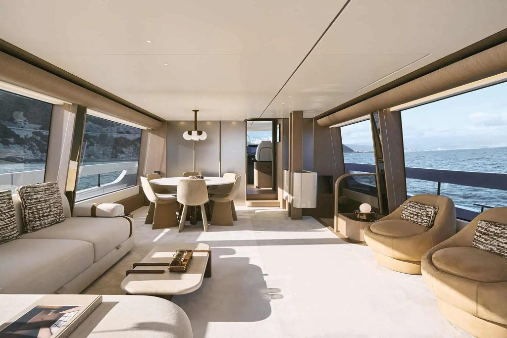 Azimut Fly 82 — Interior design