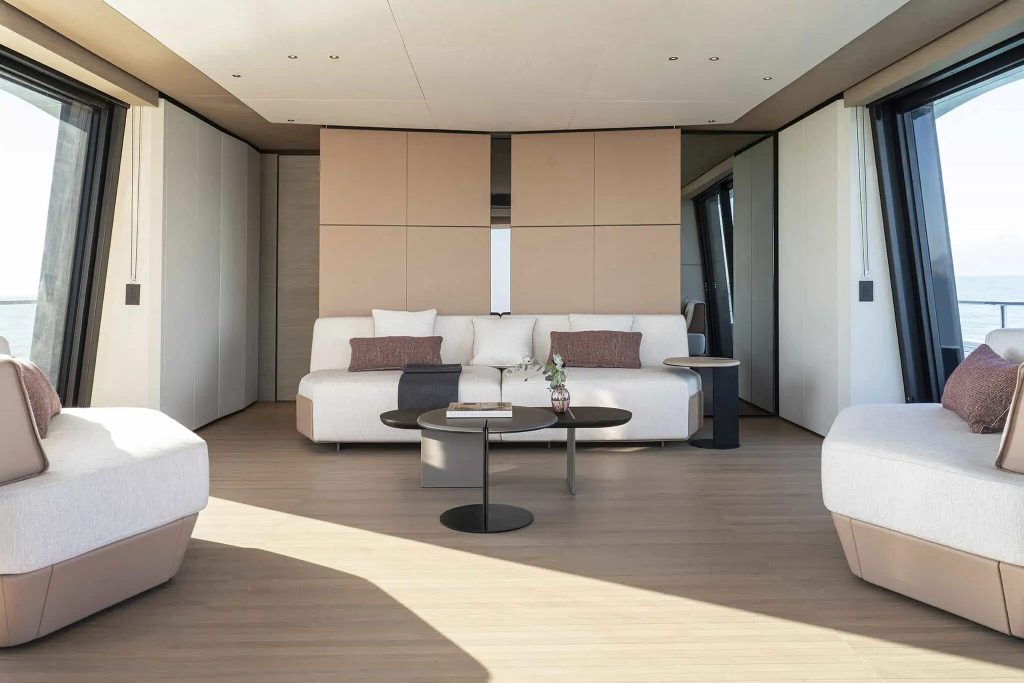 Azimut Grande 36M — Infinity Skydeck