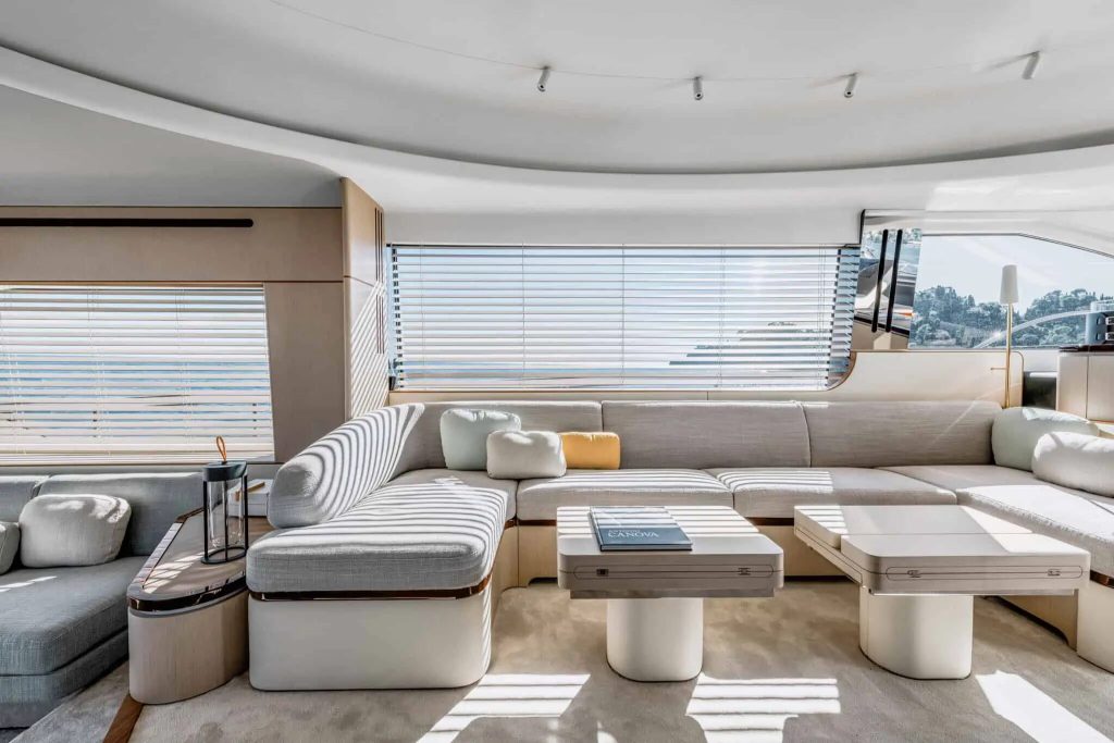 Azimut Fly 68