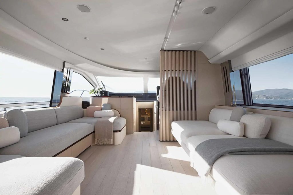 Azimut Fly 68