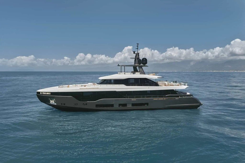 Azimut Grande 36M