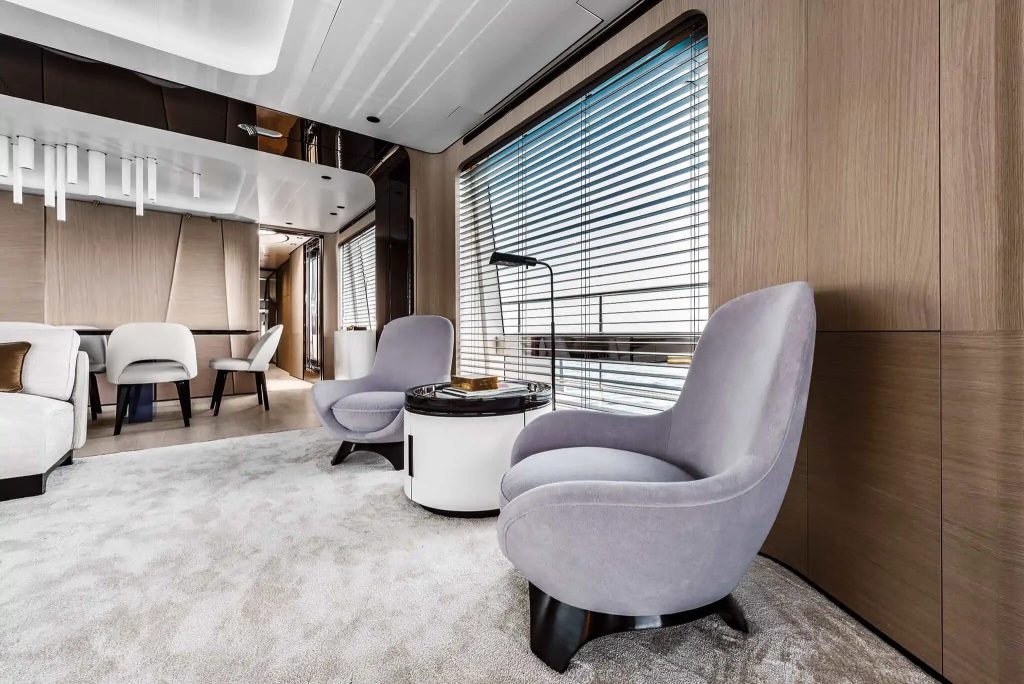 Azimut Grande 27M — Absolute aesthetic