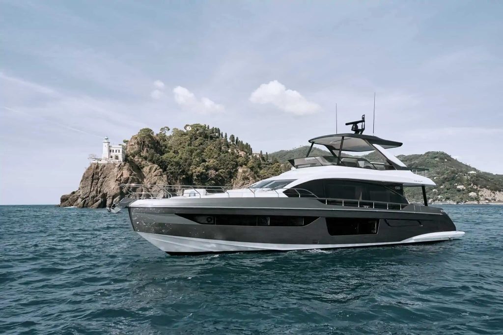 Azimut Fly 68