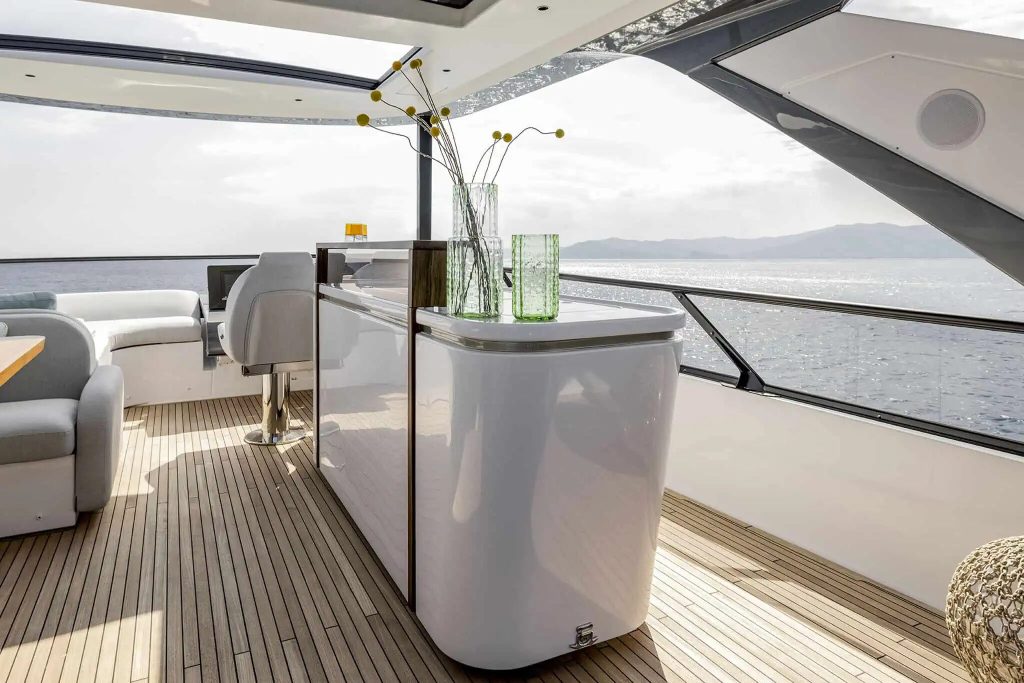 Azimut Fly 72