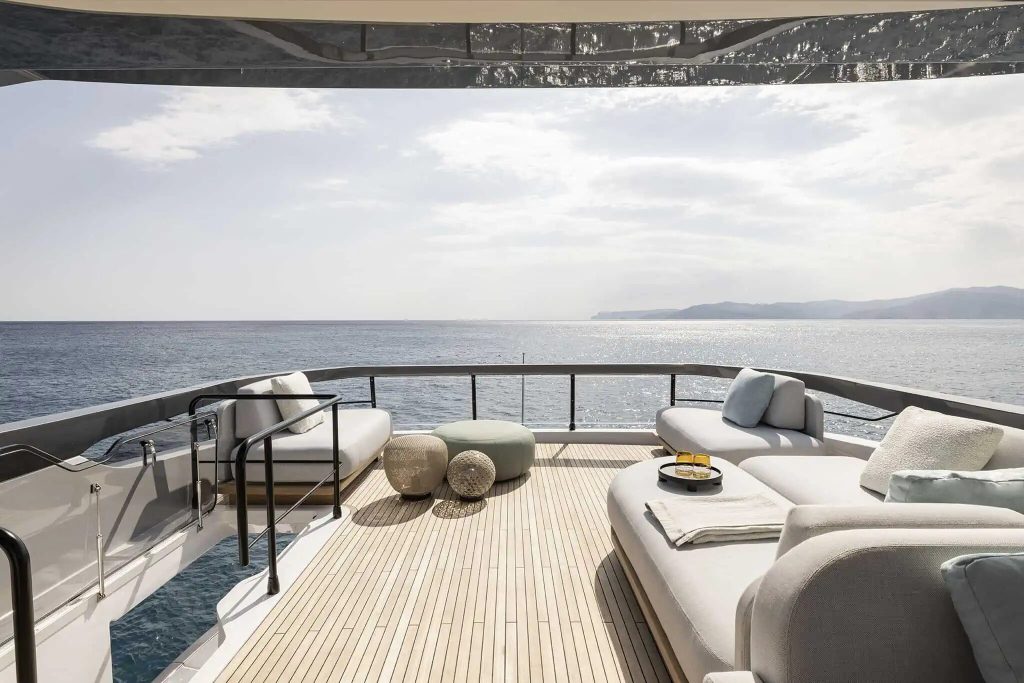 Azimut Fly 72
