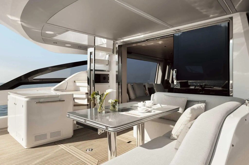 Azimut S8