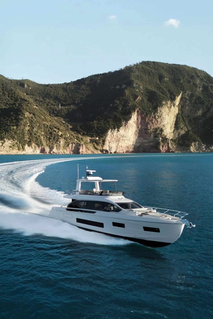 Azimut Fly 62