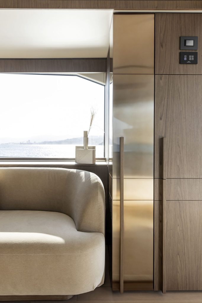 Azimut Fly 72