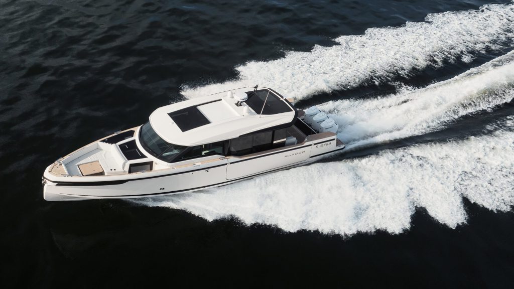 Saxdor 460 GTC lifestyle view