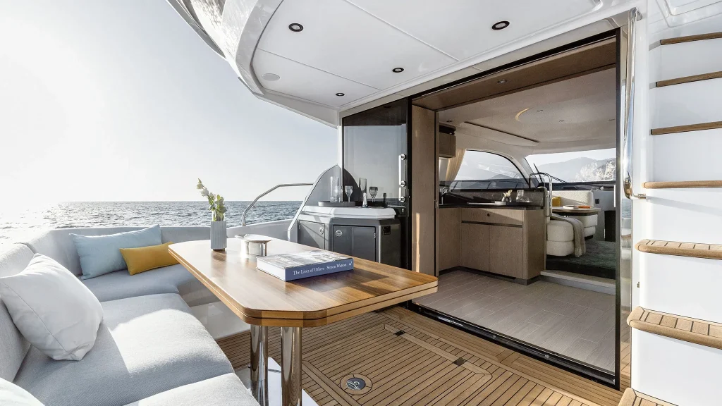 Azimut Fly 58 — photo 3