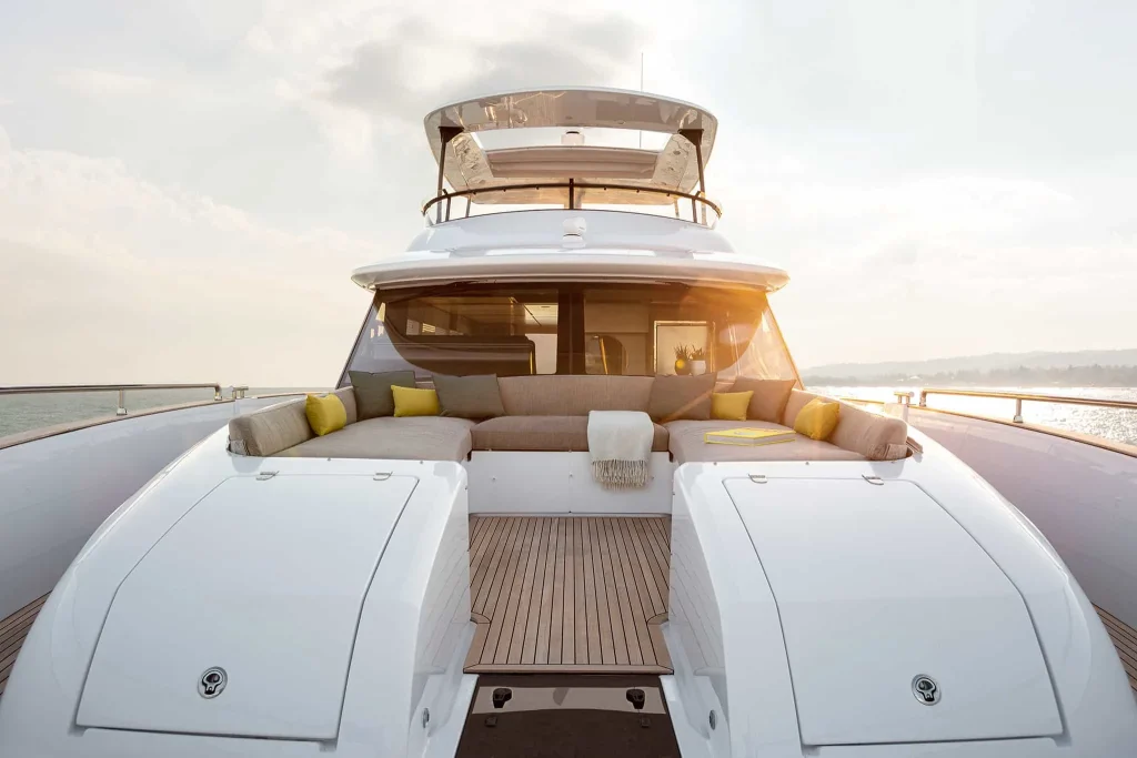 Azimut Magellano 66 — photo 6