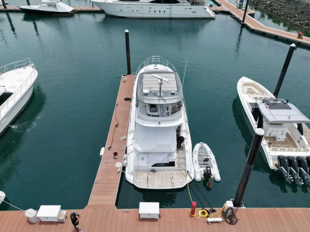 Azimut Fly 53 2022 — listing image 2