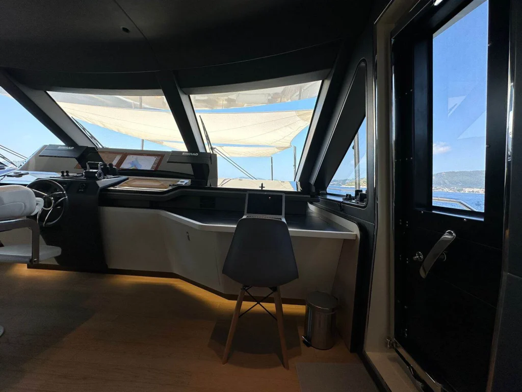 Azimut Grande Trideck 2021 — listing image 38
