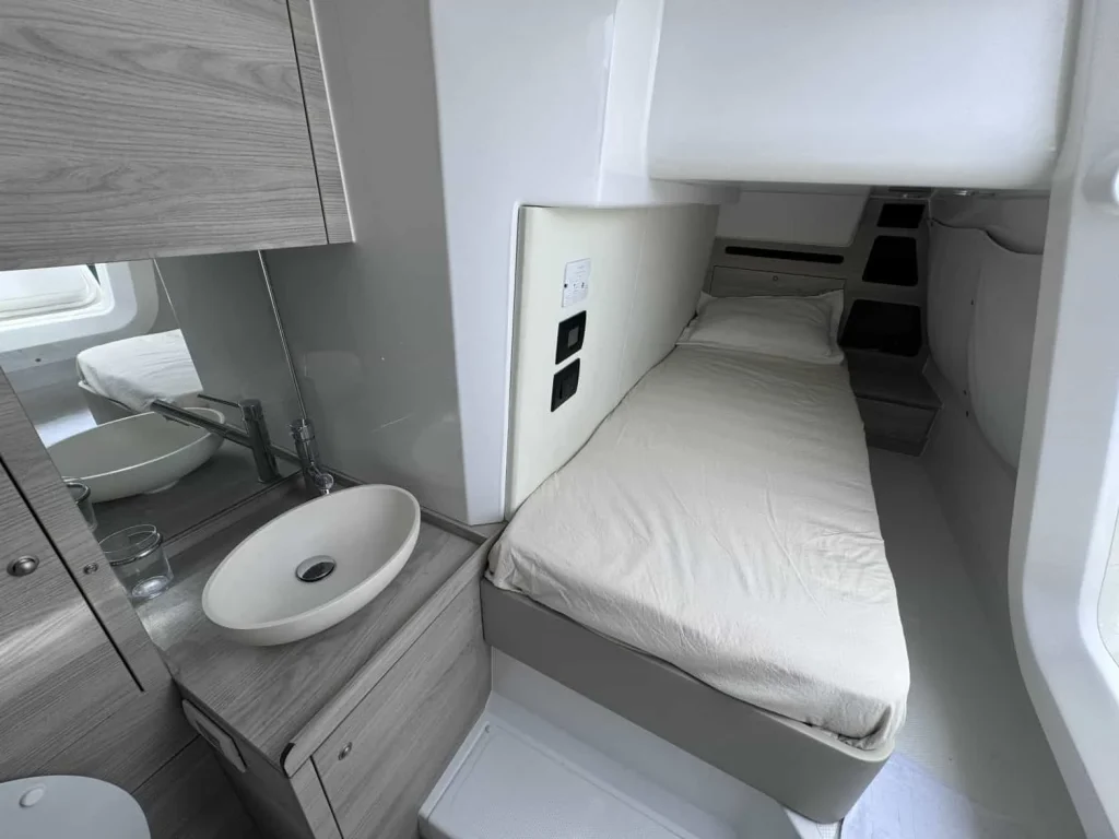 Azimut Fly 53 2022 — listing image 59