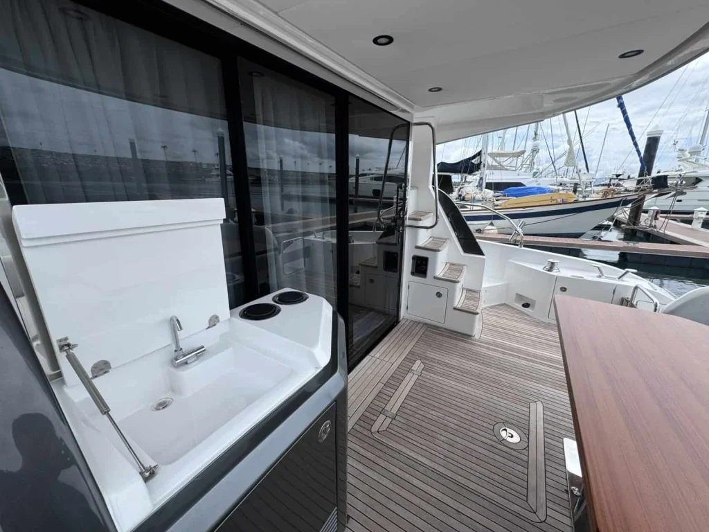 Azimut Fly 53 2022 — listing image 12