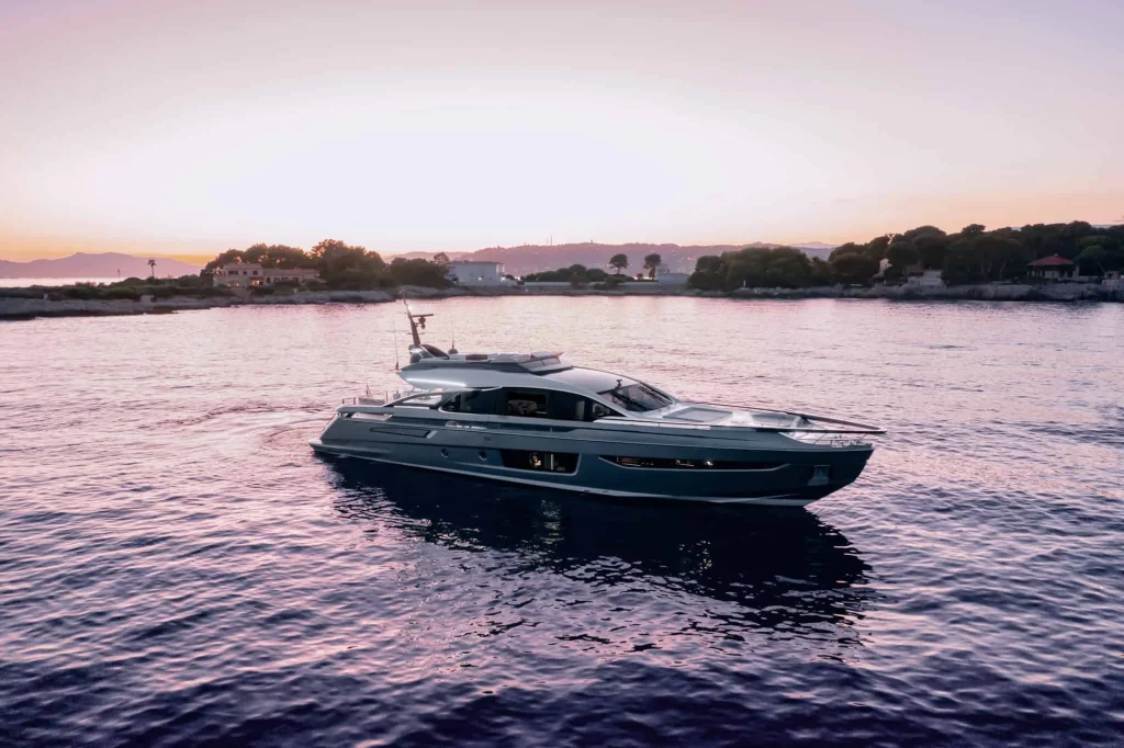 Azimut S10 2022 — listing image 13