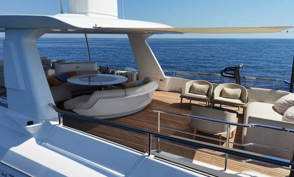 Azimut Grande Trideck 2021 — listing image 12