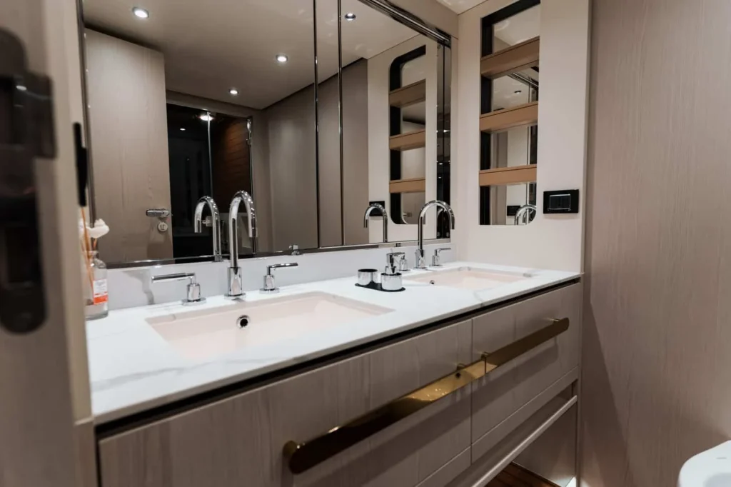 Azimut Fly 78 2021 — listing image 51