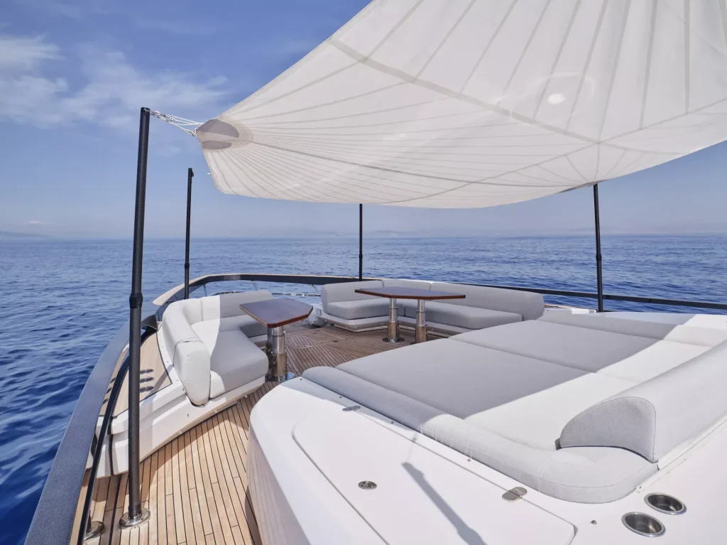 Azimut S10 2021 — listing image 11