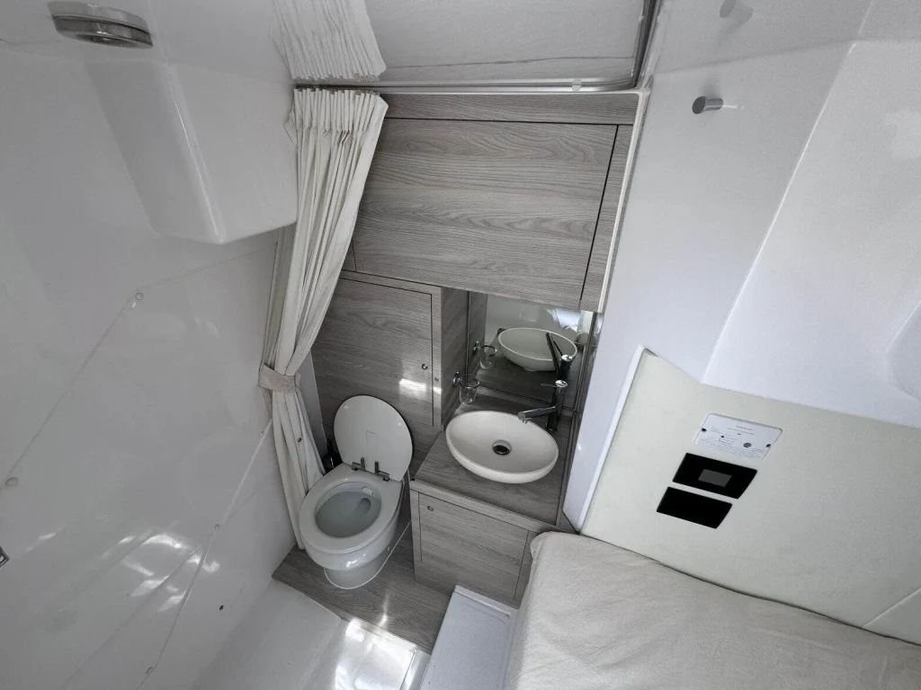 Azimut Fly 53 2022 — listing image 60