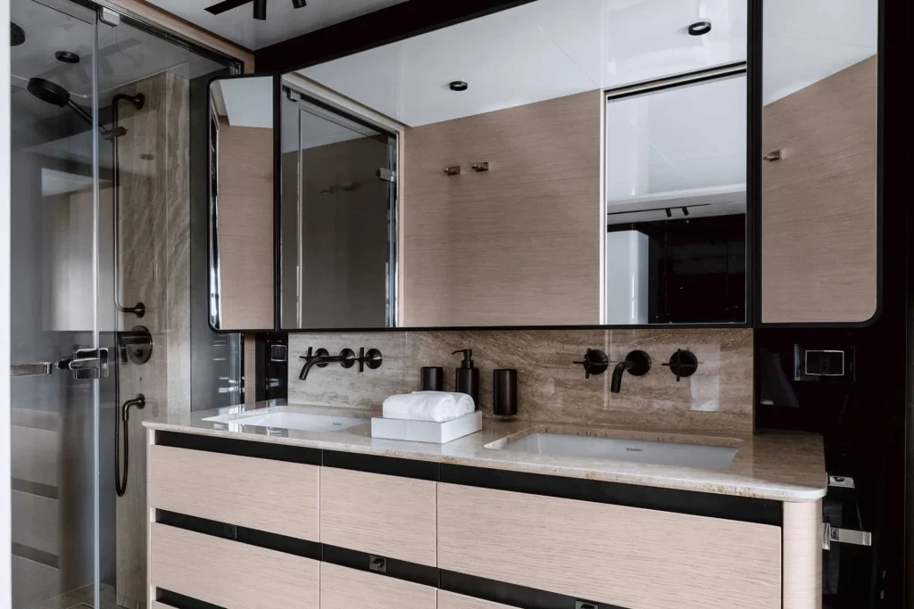 Azimut S10 2022 — listing image 33