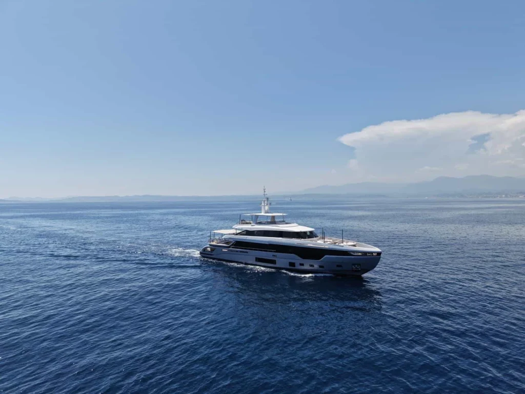 Azimut Grande Trideck 2021 — listing image 17