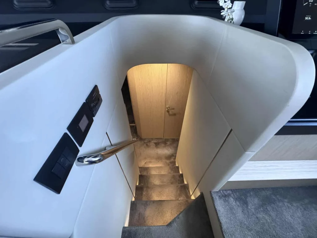 Azimut Fly 53 2022 — listing image 53