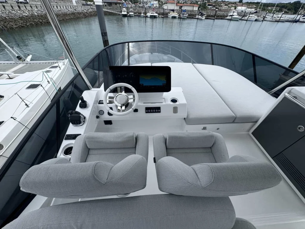 Azimut Fly 53 2022 — listing image 27