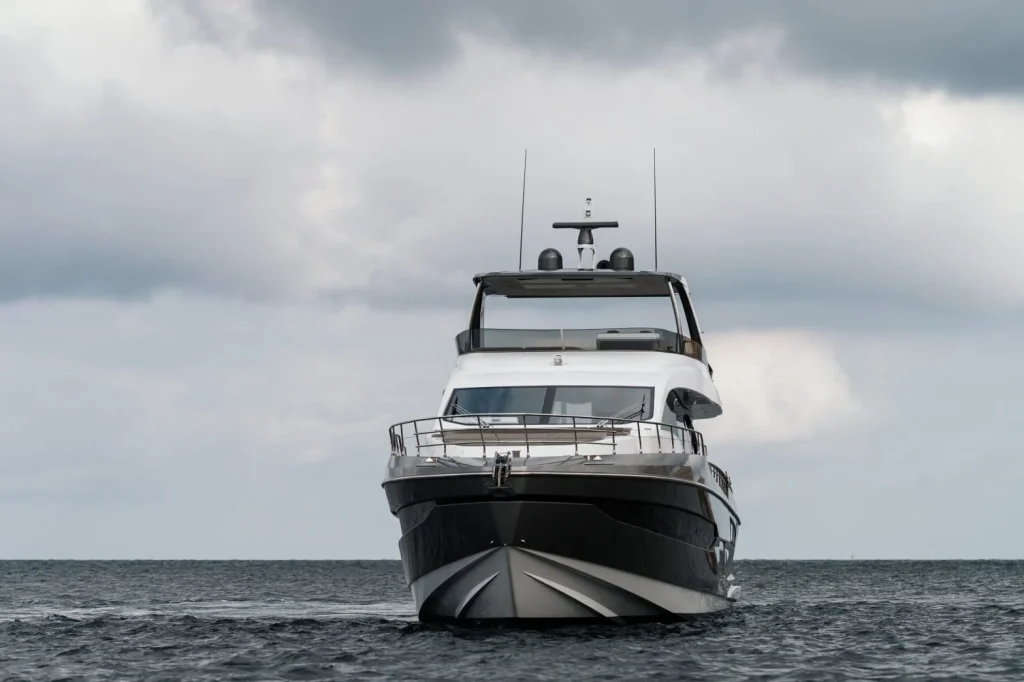 Azimut Fly 78 2021 — listing image 2