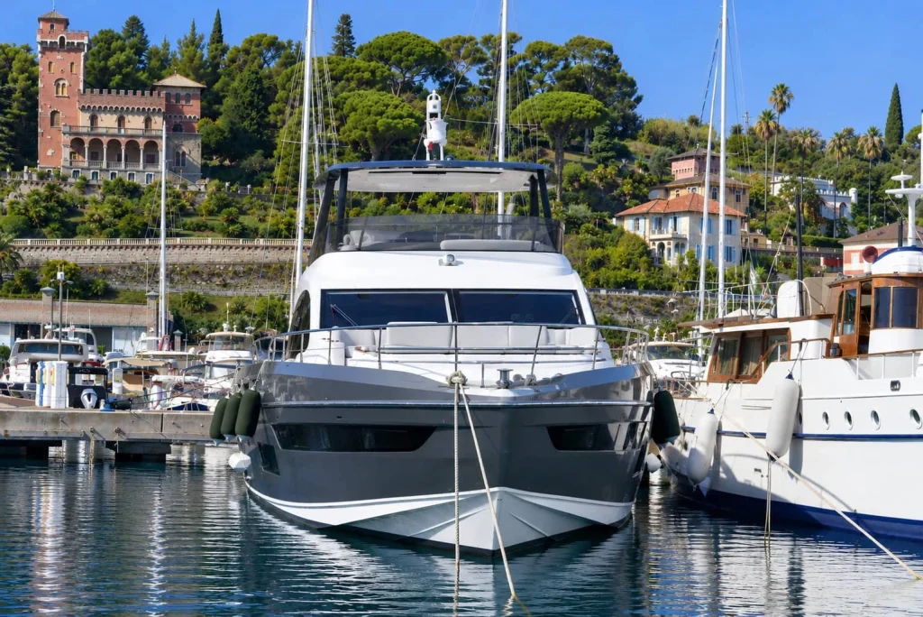 Azimut Fly 72 2025 — listing image 3
