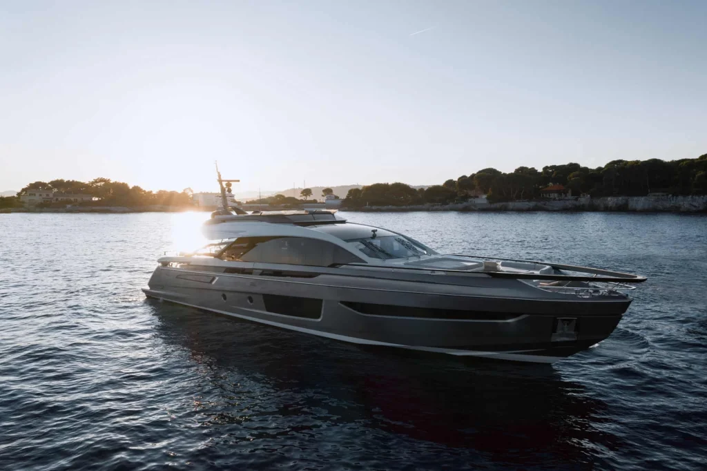 Azimut S10 2022 — listing image 12