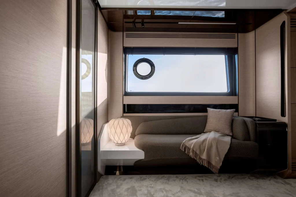 Azimut S10 2022 — listing image 31