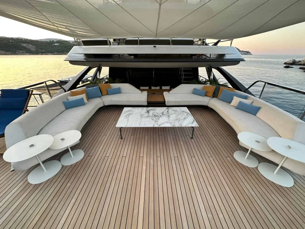 Azimut Grande Trideck 2021 — listing image 7