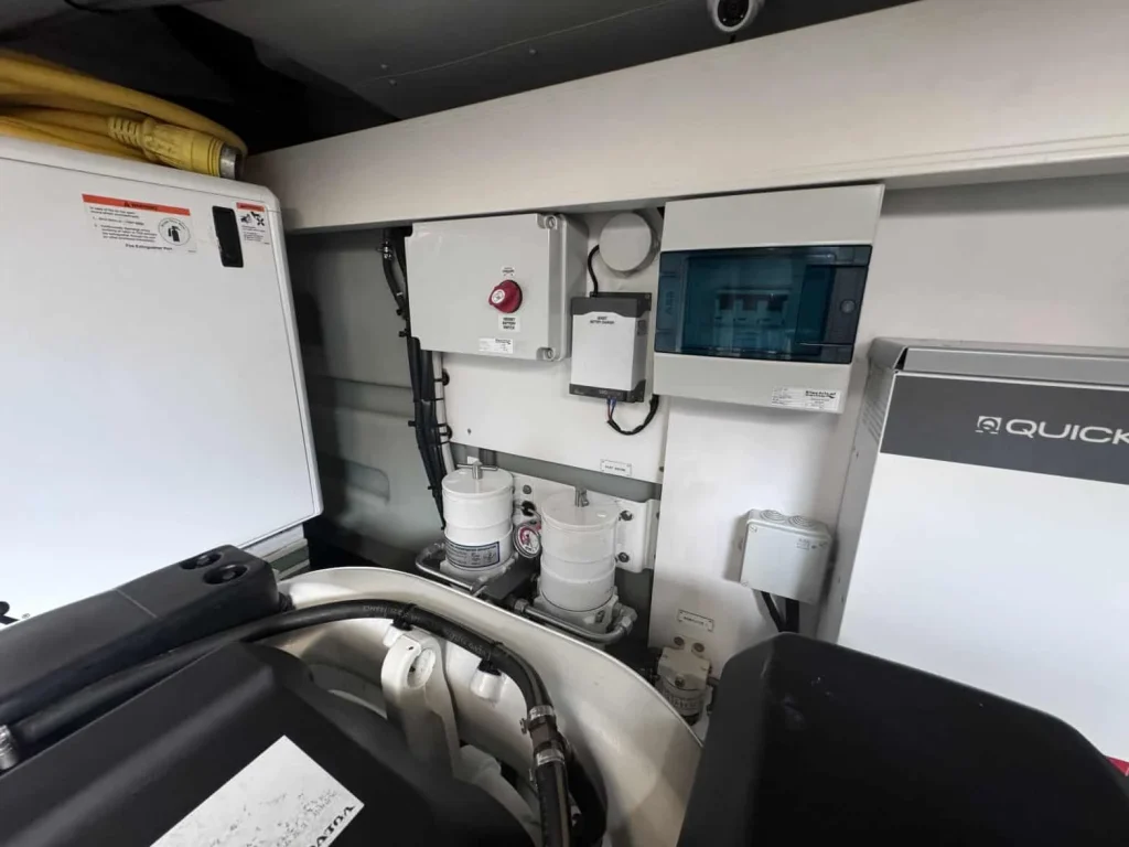 Azimut Fly 53 2022 — listing image 71