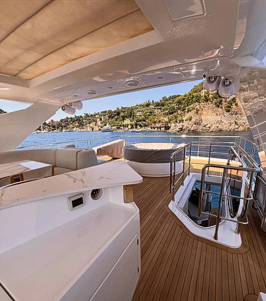Azimut Grande 27 2023 — listing image 10