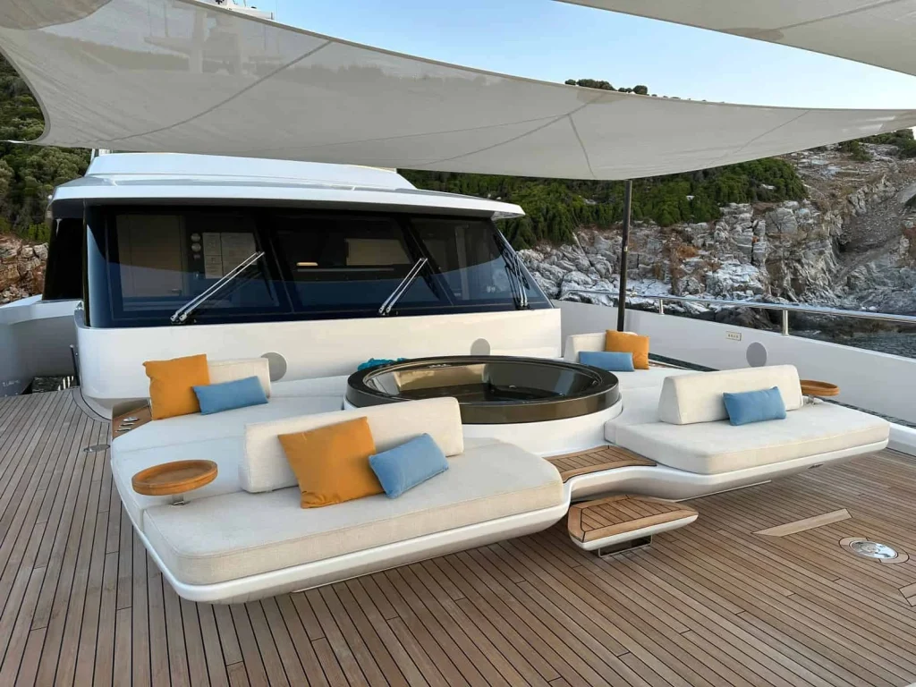 Azimut Grande Trideck 2021 — listing image 4
